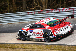 Nissan GT-R Nismo GT3 команды Nissan GT Academy Team RJN: Казуки Хошино, Ян Марденборо