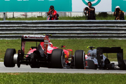 Кими Райкконен, Ferrari SF15-T, прокол