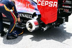 Scuderia Toro Rosso STR10
