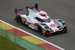 #7 Audi Sport Team Joest Audi R18 e-tron quattro Hybrid: Marcel Fassler, Andre Lotterer, Benoit Trel