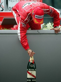 Podium: race winner Michael Schumacher