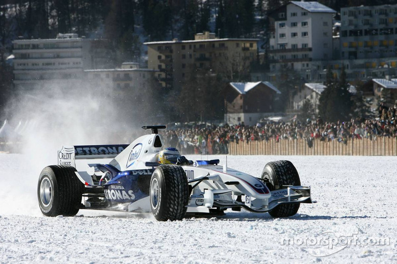 Nick Heidfeld drives a BMW Sauber F1 on the St Moritz horse racing on special spike tyres from Bridgestone