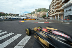 Romain Grosjean, Lotus F1 E23