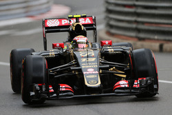 Pastor Maldonado, Lotus F1 E23