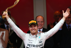 Le vainqueur Nico Rosberg, Mercedes AMG F1 W06