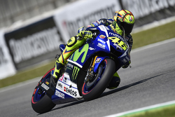 Валентино Росси, Yamaha Factory Racing