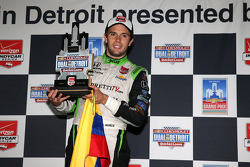 Ganador de la carrera Carlos Munoz, Andretti Autosport Honda
