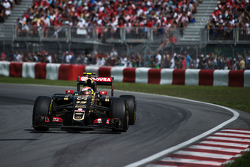 Pastor Maldonado, Lotus F1 E23