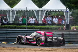 Spin for #34 OAK Racing Ligier JS P2: Chris Cumming, Kevin Estre, Laurens Vanthoor
