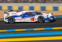 #2 Toyota Racing Toyota TS040 Hybrid: Александр Вурц, Стефан Сарразен, Майк Конвэй