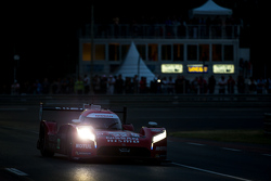 #22 Nissan Motorsports Nissan GT-R LM NISMO: Harry Tincknell, Alex Buncombe, Michael Krumm