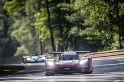 #22 Nissan Motorsports Nissan GT-R LM NISMO : Harry Tincknell, Alex Buncombe, Michael Krumm