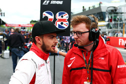 Уилл Стивенс, Manor F1 Team на стартовой решетке