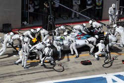 Фелипе Масса, Williams FW37 во время пит-стопа