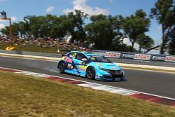 Nestor Girolami, Honda Civic WTCC, Nika International