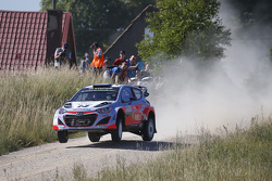 Тьерри Невилль и Николя Жильсуль, Hyundai i20 WRC, Hyundai Motorsport