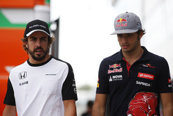 Fernando Alonso, McLaren et Carlos Sainz Jr., Scuderia Toro Rosso