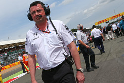 Eric Boullier, McLaren Racing Director op de grid