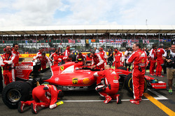 Kimi Raikkonen, Ferrari SF15-T sulla griglia di partenza