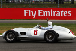 Stirling Moss en el Mercedes W196
