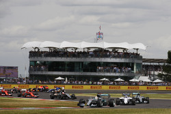 Льюис Хэмилтон, Mercedes AMG F1 W06