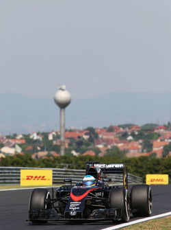 Фернандо Алонсо, McLaren MP4-30