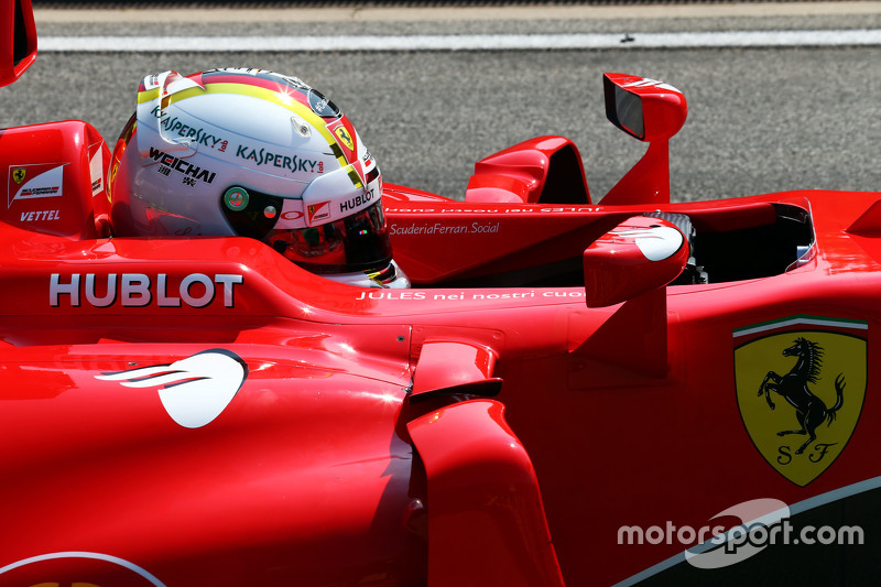 Sebastian Vettel, Ferrari SF15-T with a tribute to Jules Bianchi