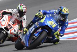 Aleix Espargaro, Team Suzuki MotoGP and Danilo Petrucci, Pramac Racing Ducati