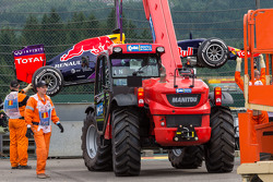 La Red Bull Racing RB11 de Daniel Ricciardo, Red Bull Racing est ramenée