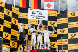 Подиум: второе место - Марко Виттман, BMW Team RMG BMW M4 DTM, первое место - Паскаль Верляйн, HWA AG Mercedes-AMG C63 DTM, третье место - Бруно Спенглер, BMW Team MTEK BMW M4 DTM