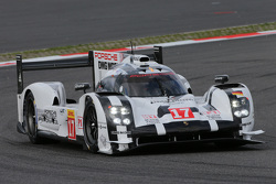 #17 Porsche Team Porsche 919 Hybrid: Timo Bernhard, Mark Webber, Brendon Hartley