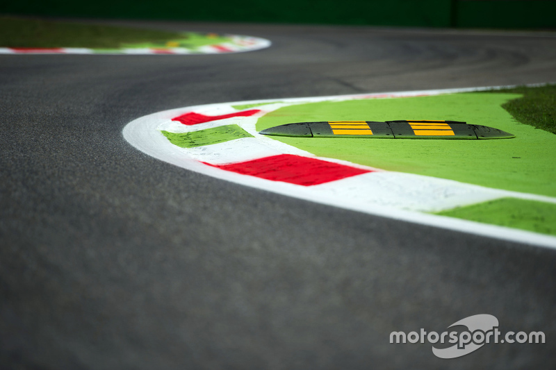 Detalle de los bordos en el circuito