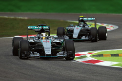 Льюис Хэмилтон, Mercedes AMG F1 W06