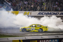 Race winner Matt Kenseth, Joe Gibbs Racing Toyota