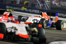 Will Stevens, Manor Marussia F1 Team derrière son équipier Alexander Rossi, Manor Marussia F1 Team