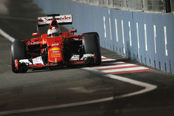 Sebastian Vettel, Ferrari SF15-T