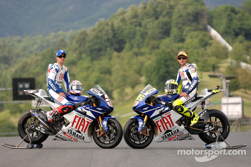 Fiat Yamaha Team photoshoot