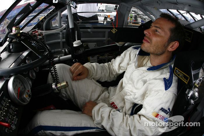 Após a F1, Villeneuve se aventurou na NASCAR, competindo pelas três principais categorias, além da versão canadense da série. Mas sem sucesso.