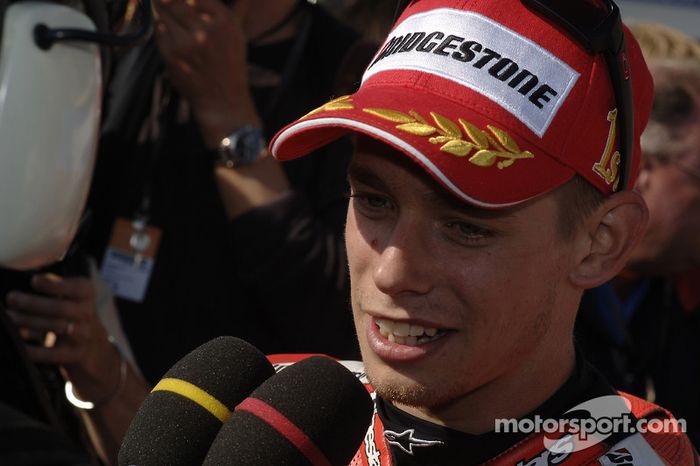 7º Casey Stoner: 43