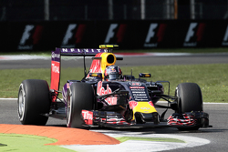 Daniil Kvyat, Red Bull Racing RB11