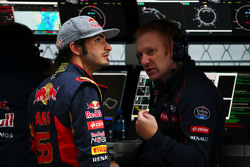 Карлос Сайнс мл., Scuderia Toro Rosso