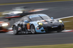 #77 Dempsey Proton Competition Porsche 911 RSR: Patrick Dempsey, Patrick Long, Marco Seefried