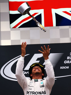 Race winner Lewis Hamilton, Mercedes AMG F1
