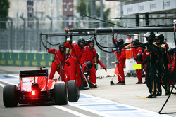 Роберто Мери, Manor F1 Team во время пит-стопа