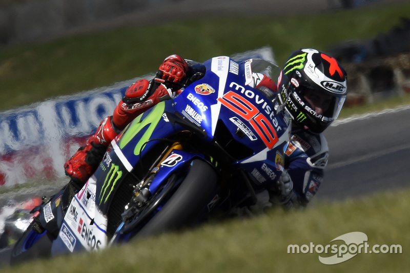 2015 - Yamaha