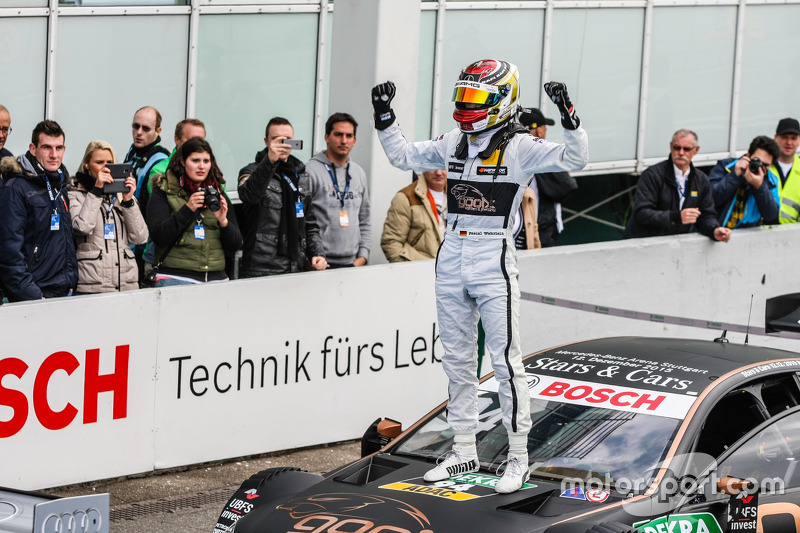 2015 champion Pascal Wehrlein, HWA AG Mercedes-AMG C63 DTM