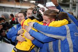Ganador carrera 2 Antonio Giovinazzi, Jagonya Ayam with Carlin Dallara Volkswagen
