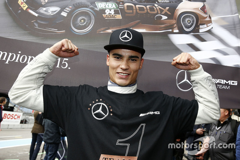 2015 kampioen Pascal Wehrlein, HWA AG