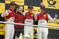 Подиум: победитель гонки - Джейми Грин, Audi Sport Team Rosberg, второе место - Маттиас Экстрем, Aud
