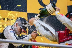 Podium du championnat : Pascal Wehrlein, HWA AG Mercedes-AMG C63 DTM